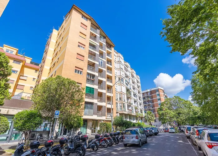 Lungotevere Apartment